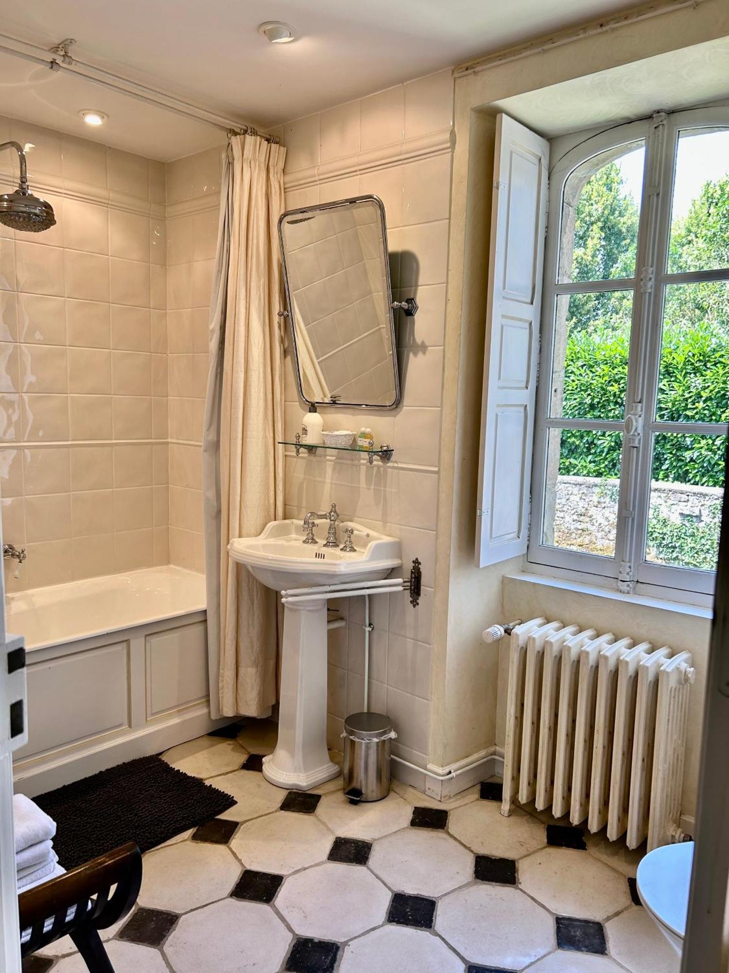 Chambre Double - Vue sur Jardin